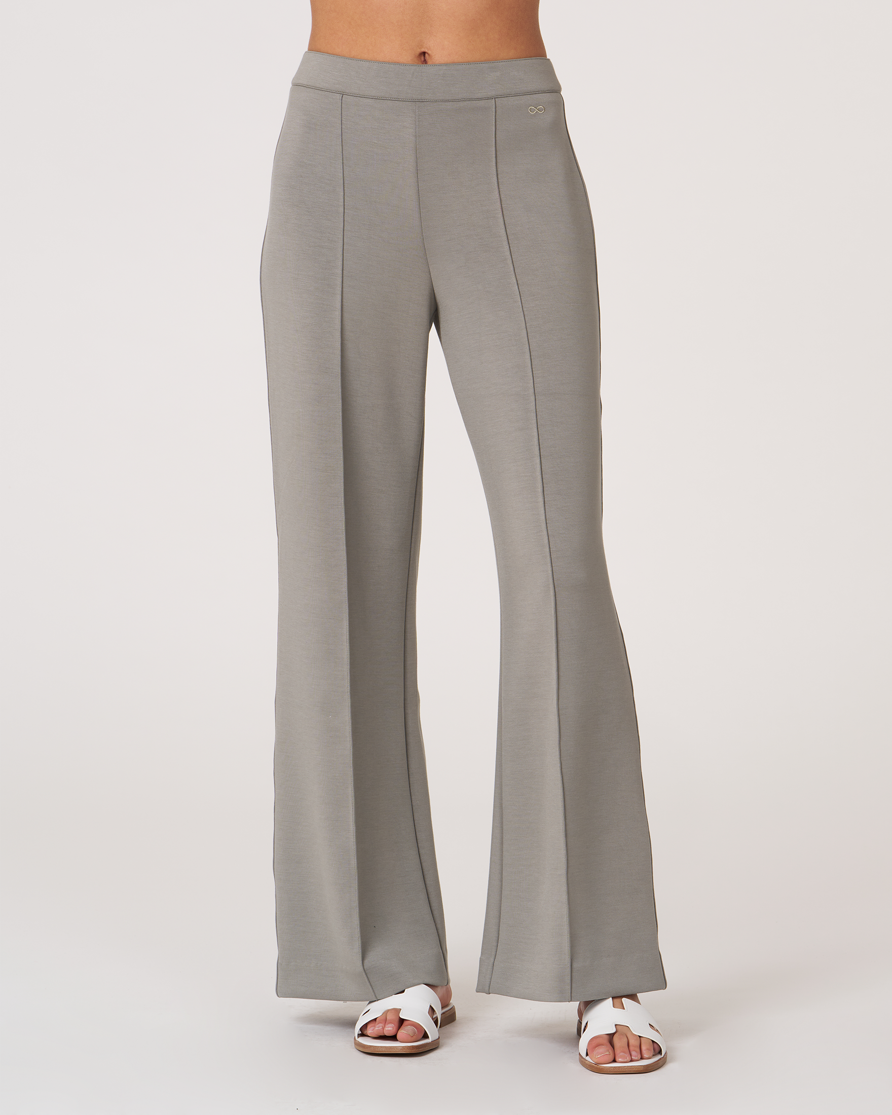 Madison Pintuck Wide Leg Scuba Pant 30