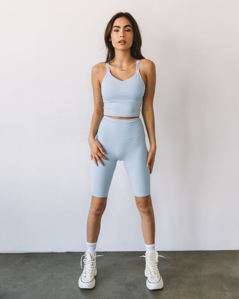 Maia Cloudlux Logo Crop Bra - rebody