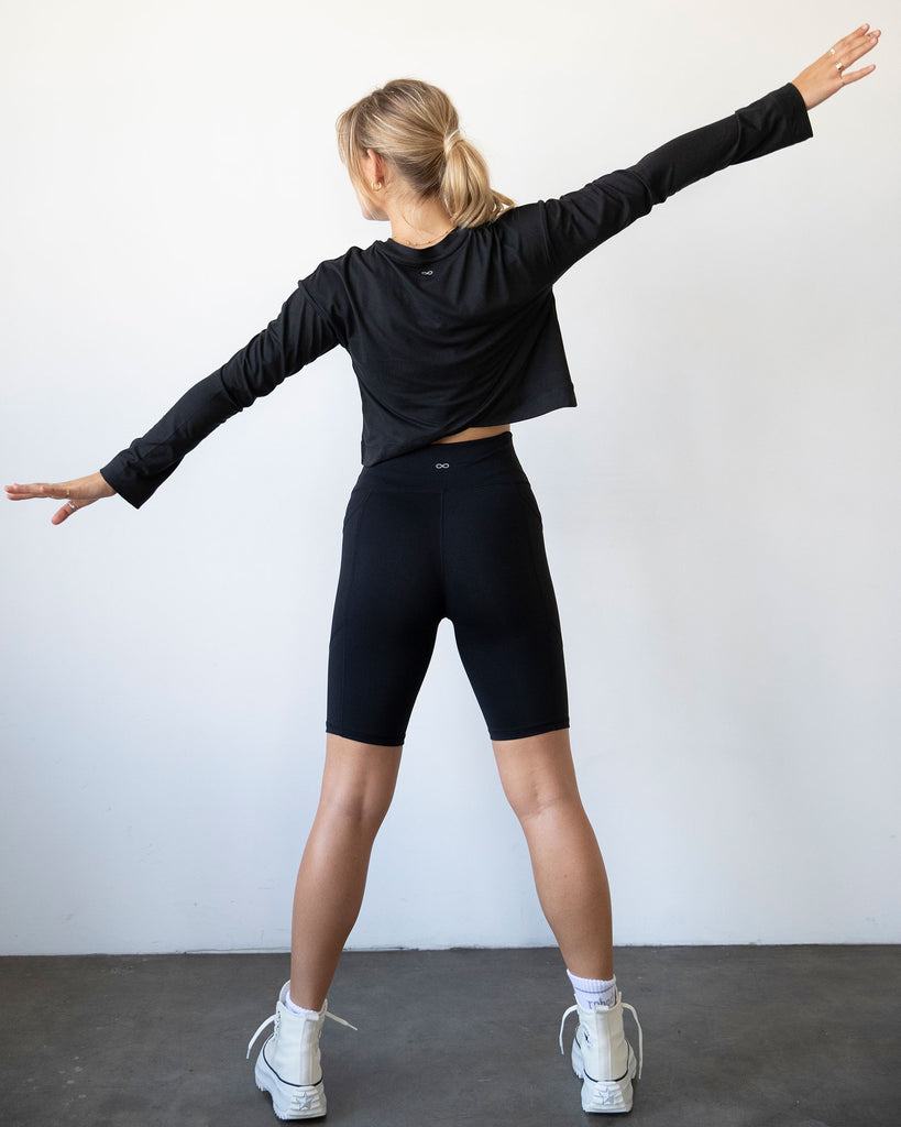 Go With The Flow Crop Long Sleeve - rebody